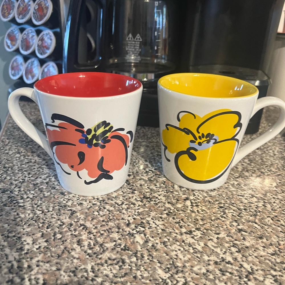 Rare Blue Harbor Kris Ruff flower coffee mugs